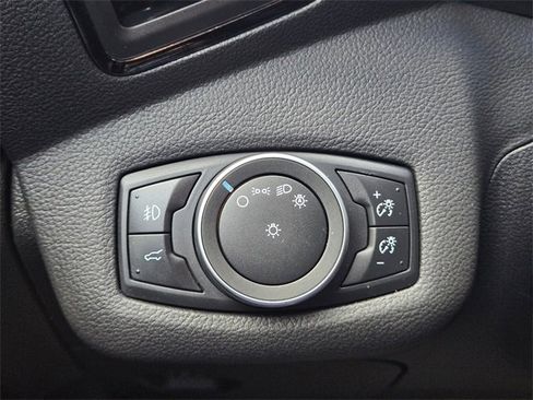 Used 2018 Ford Escape Titanium image 31