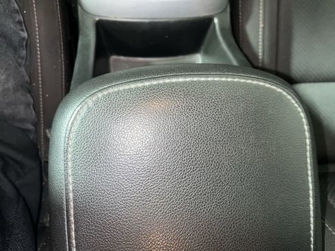 Used 2021 Chevrolet Colorado LT w/ Fleet Safety Package image 22