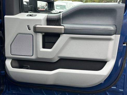 Used 2022 Ford F450 Limited w/ FX4 Off-Road Package image 43