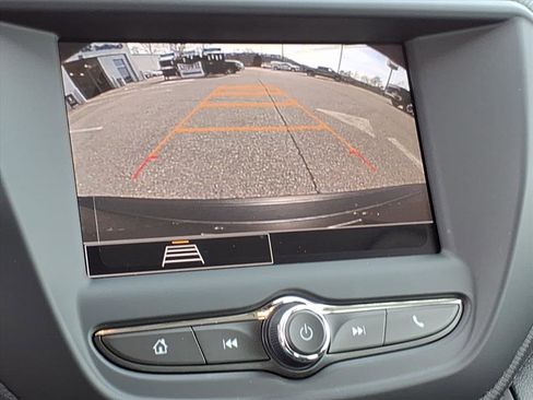 Used 2023 Chevrolet TrailBlazer LS image 24