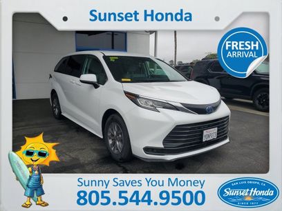 Used 2023 Toyota Sienna LE