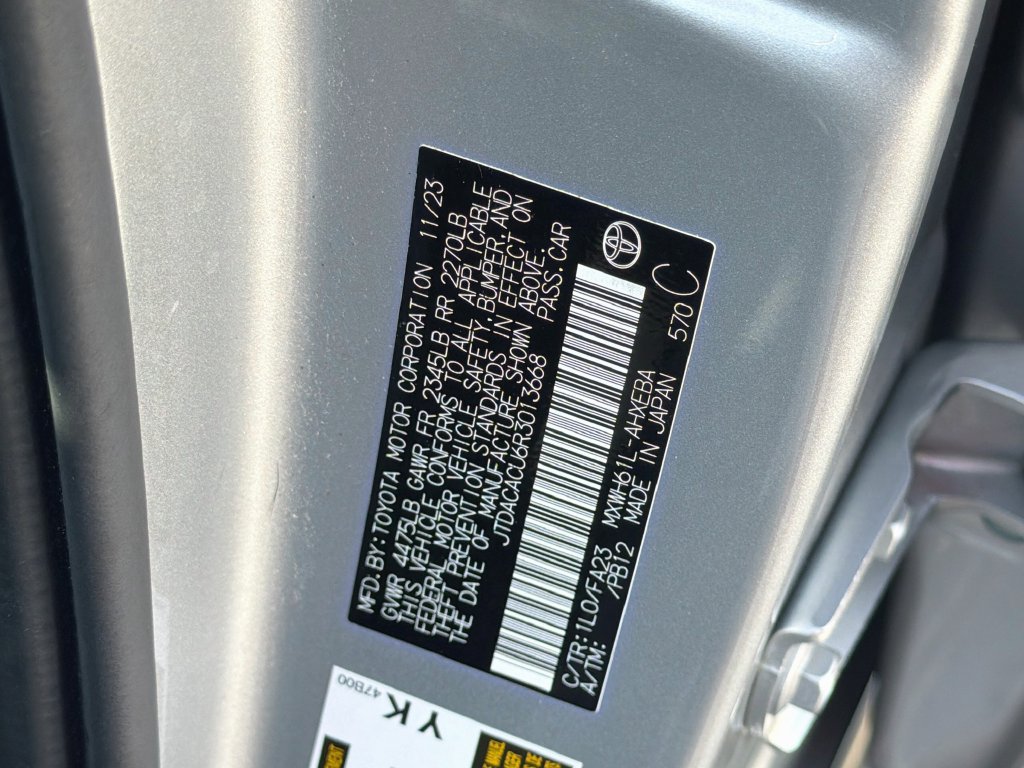 Used 2024 Toyota Prius Prime FWD image 37