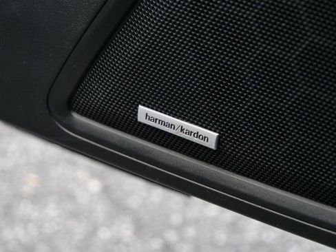 Used 2020 Subaru Outback Touring XT image 18