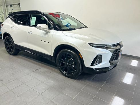 Used 2022 Chevrolet Blazer RS w/ Enhanced Convenience Package AWD/4WD image 2