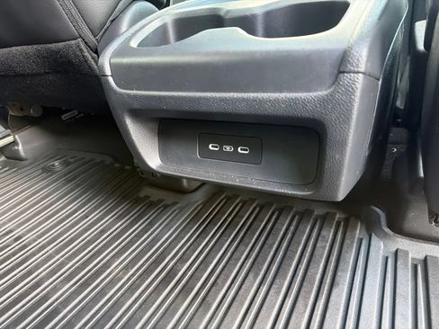 Used 2025 Honda Odyssey Sport-L image 29
