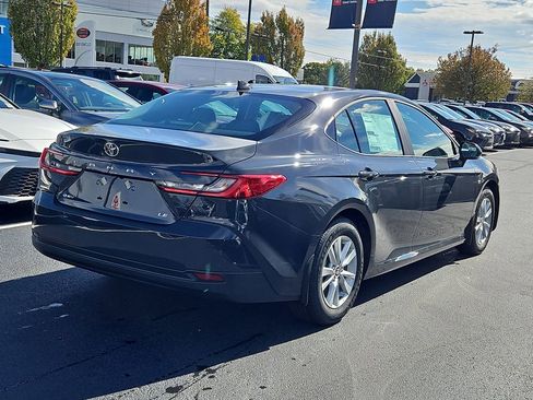 New 2026 Toyota Camry LE FWD image 2