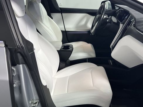 Used 2017 Tesla Model S 90D image 28
