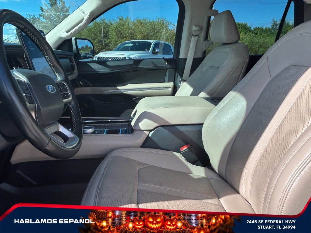 Used 2024 Ford Expedition Limited RWD image 10