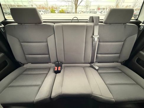 Used 2018 Chevrolet Silverado 1500 LT w/ All Star Edition image 30