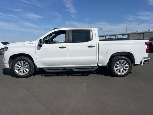 Certified 2022 Chevrolet Silverado 1500 Custom RWD image 8
