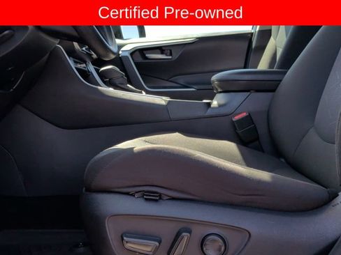 Certified 2025 Toyota RAV4 XLE AWD/4WD image 13