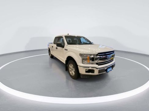 Used 2020 Ford F150 XLT w/ Trailer Tow Package image 2