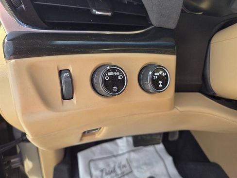 Used 2018 Cadillac Escalade ESV Platinum image 12