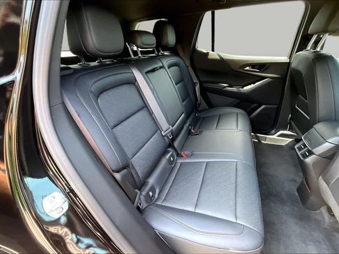 Used 2025 Chevrolet Equinox LT w/ Convenience Package II AWD/4WD image 19