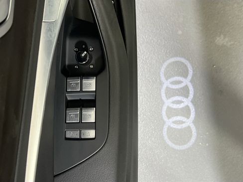 Used 2019 Audi A6 2.0T Premium w/ Convenience Package image 18