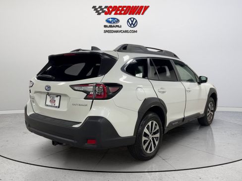 Certified 2025 Subaru Outback Premium AWD/4WD image 6