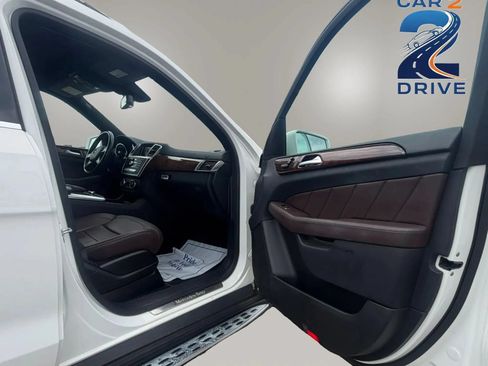 Used 2015 Mercedes-Benz GL 450 4MATIC image 11