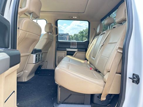 Used 2017 Ford F250 Lariat w/ Lariat Ultimate Package AWD/4WD image 10