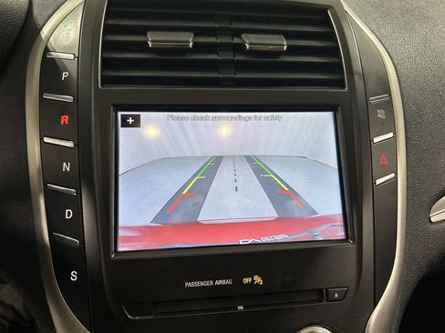 Used 2019 Lincoln MKC Premiere image 15