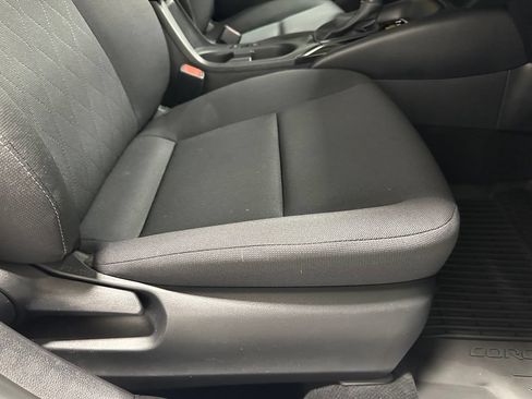 Used 2026 Toyota Corolla LE FWD image 55
