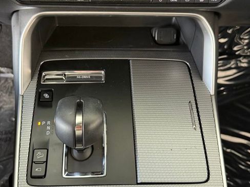 Certified 2025 MAZDA CX-70 Plug-In Hybrid w/ Premium Plus image 14