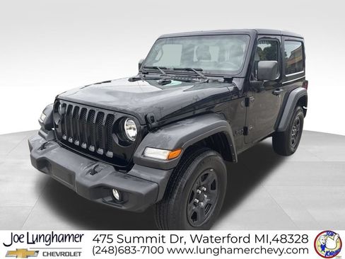 Used 2022 Jeep Wrangler Sport AWD/4WD image 8