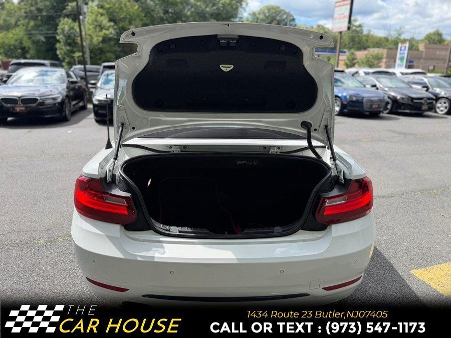 Used 2016 BMW 228i xDrive Convertible AWD/4WD image 18