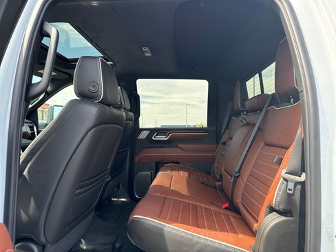 New 2026 GMC Sierra 2500 Denali Ultimate AWD/4WD image 22