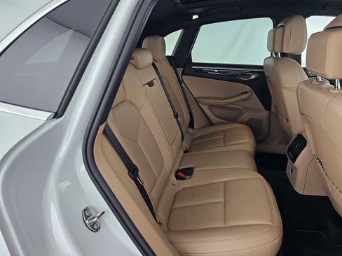 Used 2024 Porsche Macan S image 13