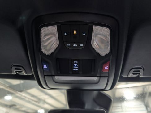 Used 2025 RAM 1500 Tradesman w/ Night Edition image 12