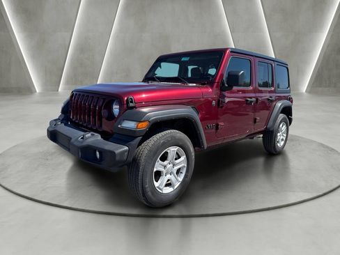 Used 2022 Jeep Wrangler Unlimited Sport AWD/4WD image 3