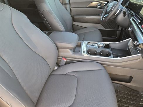 New 2026 Kia Carnival SX Prestige image 10