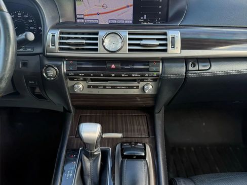 Used 2013 Lexus LS 460 LS 460 Sedan 4D image 17