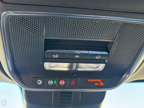 Certified 2026 Chevrolet Traverse High Country image 24