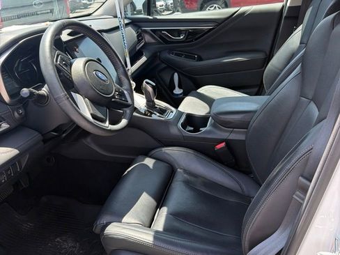 Used 2024 Subaru Outback Touring XT AWD/4WD image 5