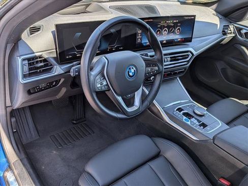 Used 2023 BMW i4 eDrive35 w/ Premium Package RWD image 10