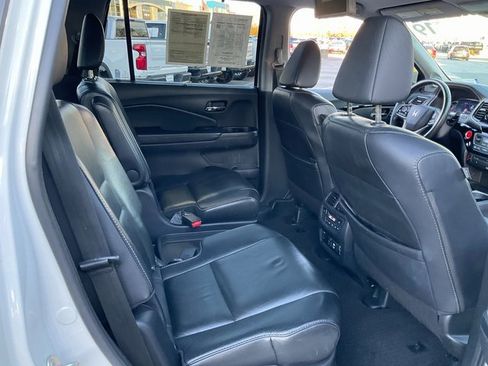 Used 2019 Honda Pilot Touring image 21