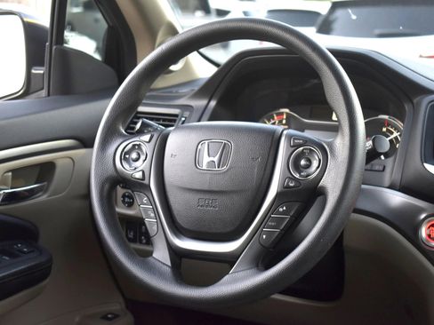 Used 2016 Honda Pilot EX image 13