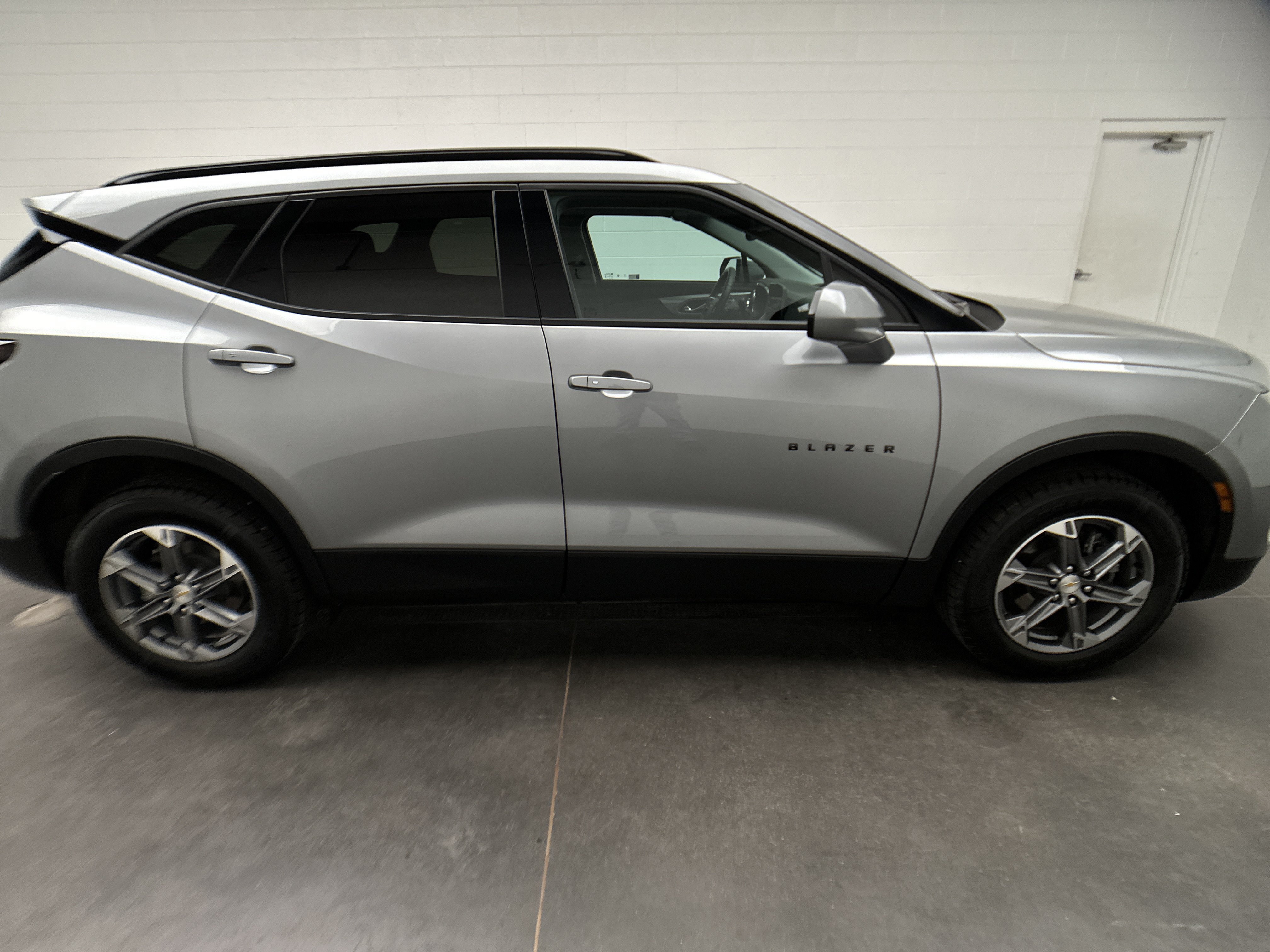 Used 2023 Chevrolet Blazer LT w/ Convenience Package AWD/4WD image 39