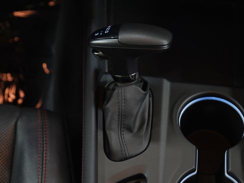 Used 2024 Dodge Durango GT image 19