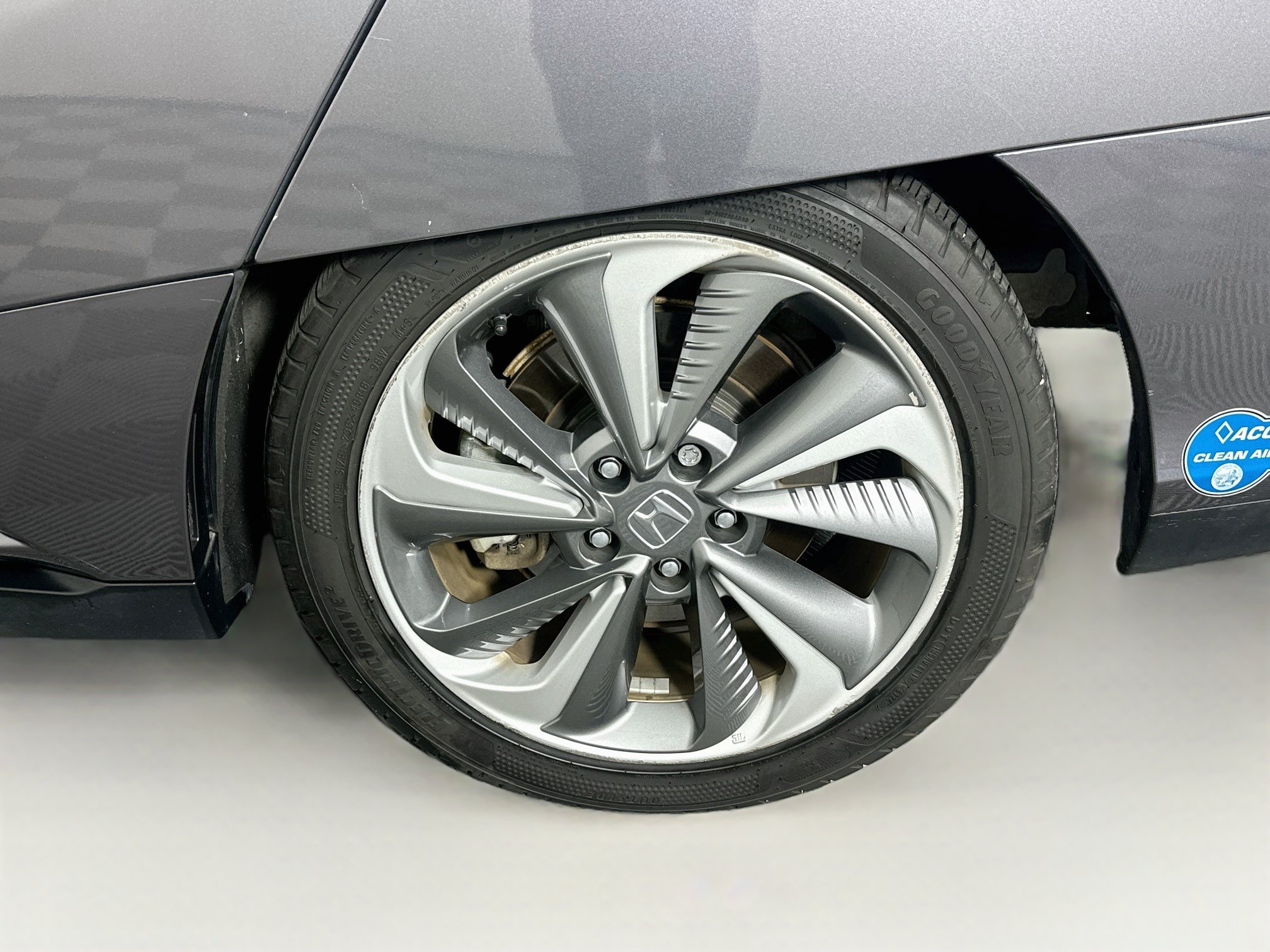 Used 2018 Honda Clarity Plug-In Hybrid image 11