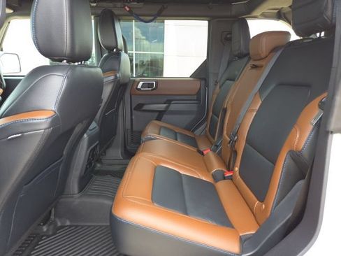 Certified 2024 Ford Bronco Outer Banks AWD/4WD image 23