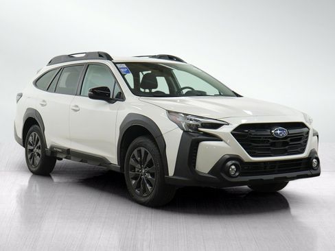 Used 2024 Subaru Outback Onyx Edition XT AWD/4WD image 7
