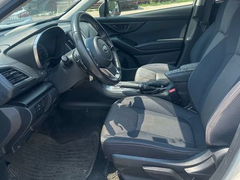 Used 2018 Subaru Crosstrek 2.0i Premium AWD/4WD image 2