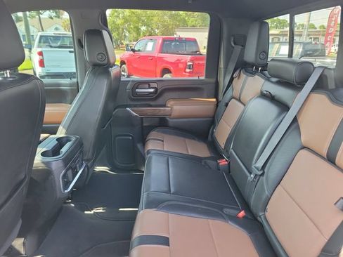 Certified 2021 Chevrolet Silverado 2500 High Country w/ Z71 Off-Road Package AWD/4WD image 13
