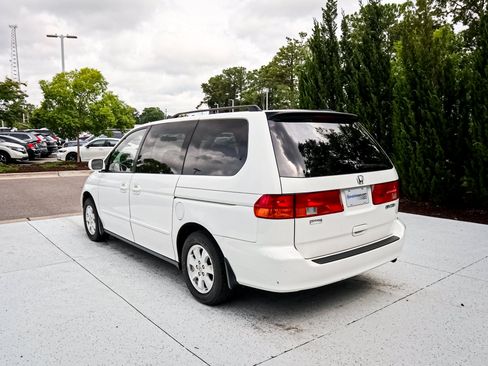 Used 2004 Honda Odyssey EX-L image 10