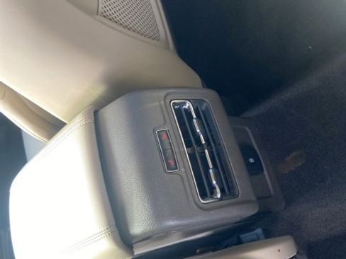 Used 2022 Lincoln Corsair AWD w/ Equipment Group 101A image 28