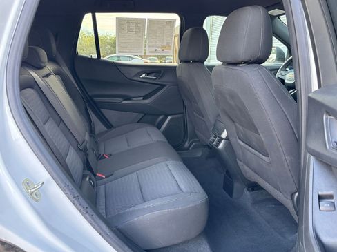 Used 2025 Chevrolet Equinox LT image 25