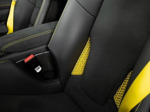 Certified 2025 Porsche 718 Boxster Spyder RS image 39