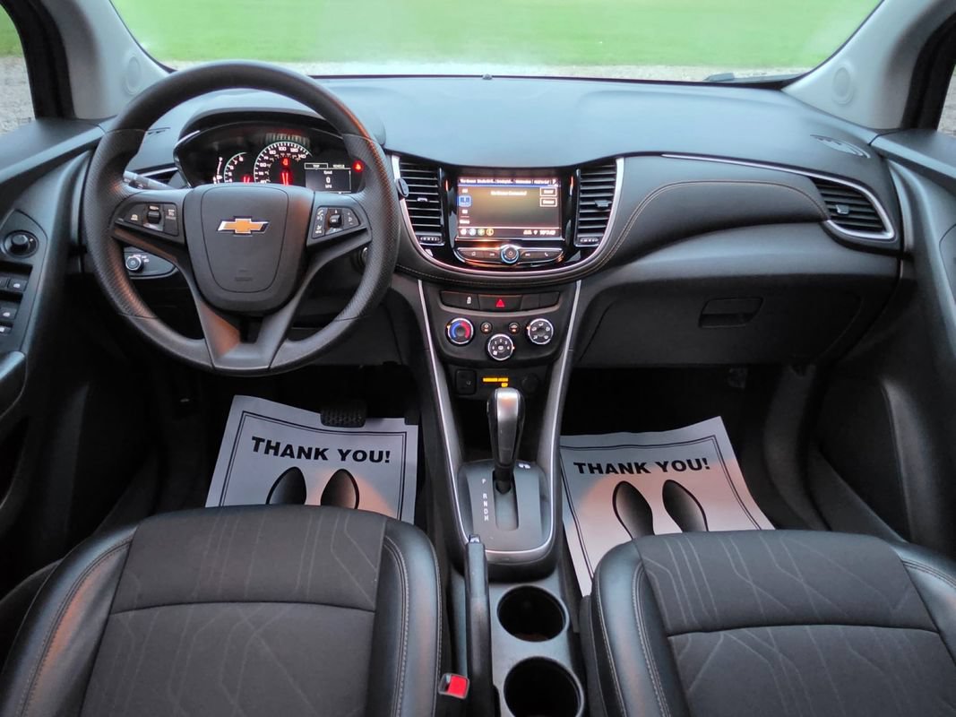 Used 2021 Chevrolet Trax LT FWD image 10